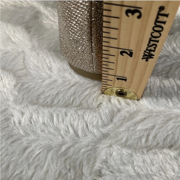 Daisy Fuentes Size 9.5 Gold / Clear Rhinestone Embellished Sandal NWOT - Picture 7 of 9